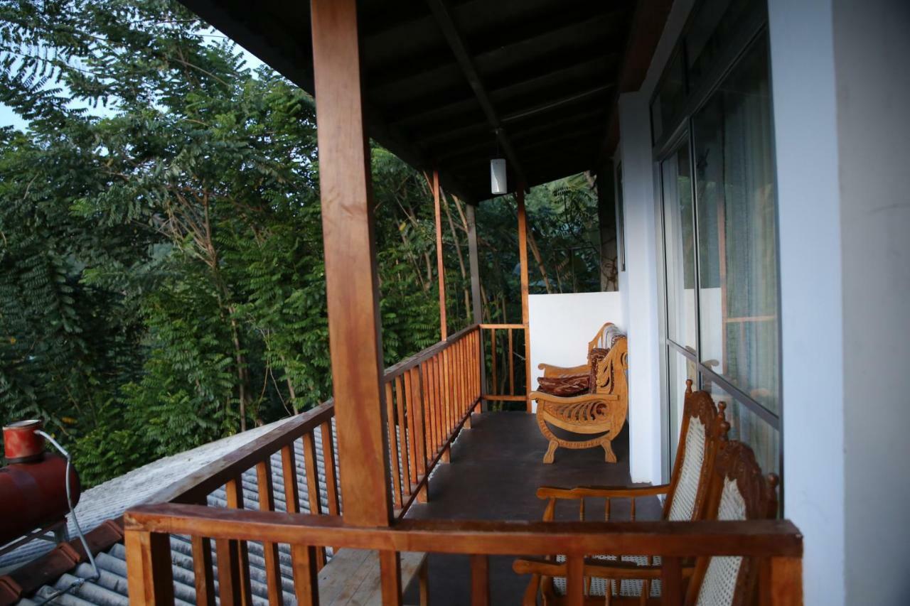Village View Homestay Ella Bagian luar foto