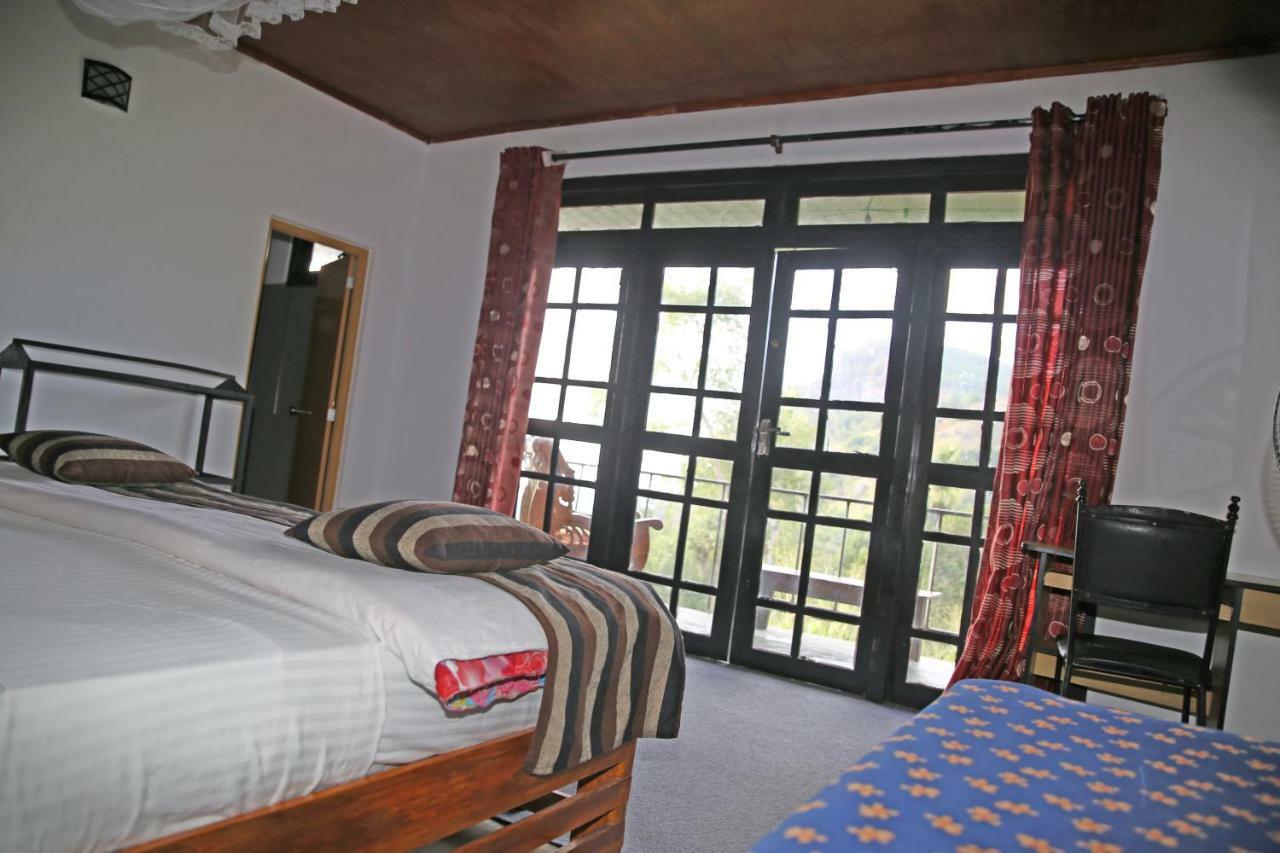 Village View Homestay Ella Bagian luar foto